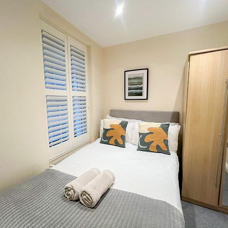 3 Bedroom Apartment With Private Terrace In Pimlico, Westminster, Victoria Londres Exterior foto