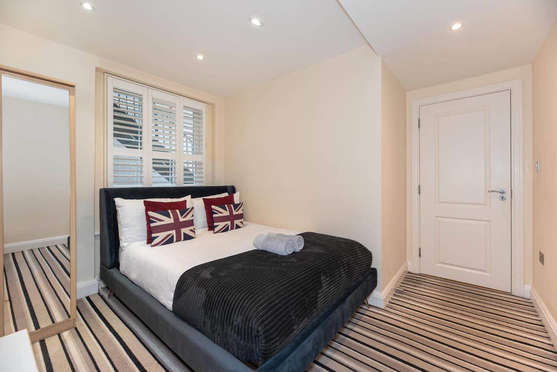 3 Bedroom Apartment With Private Terrace In Pimlico, Westminster, Victoria Londres Exterior foto