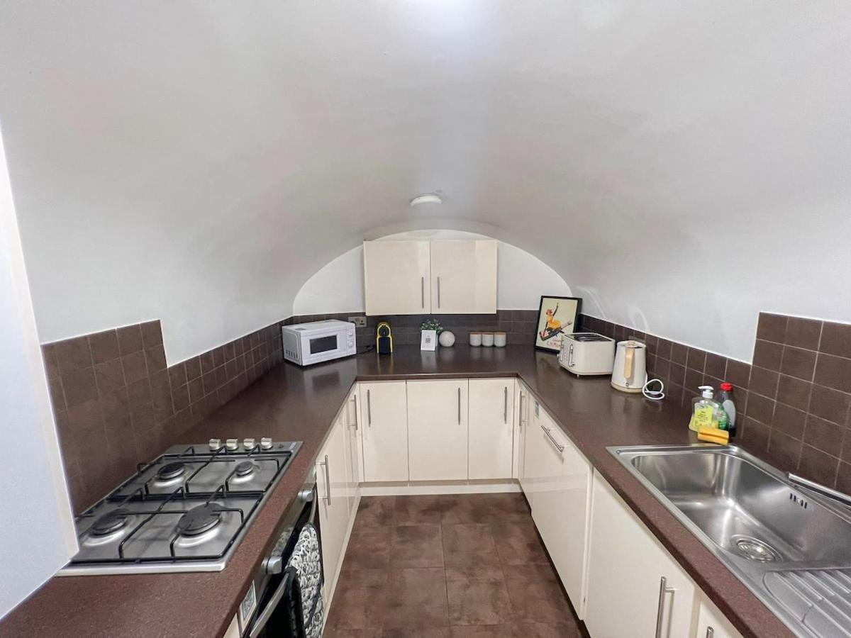 3 Bedroom Apartment With Private Terrace In Pimlico, Westminster, Victoria Londres Exterior foto